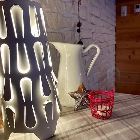Cosy Petite T3, Jardin, Terrasse, Parking. Chamonix Mont-blanc. Les Houches